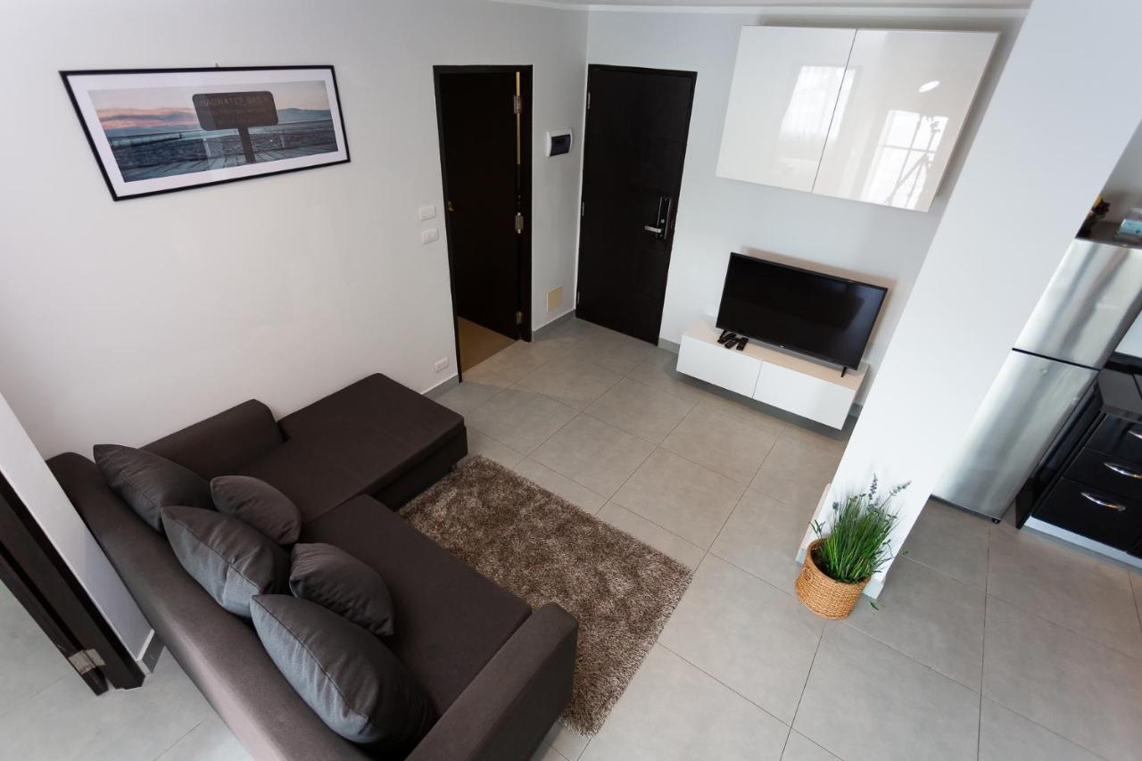NOON Village Tower 1 Chalong Zimmer foto